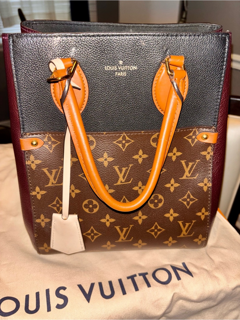 Lv tote bag